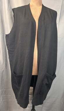 VERYOUNG Black 100 Viscose Sleeveless Cardigan Vest NWT XL Pockets Open Front